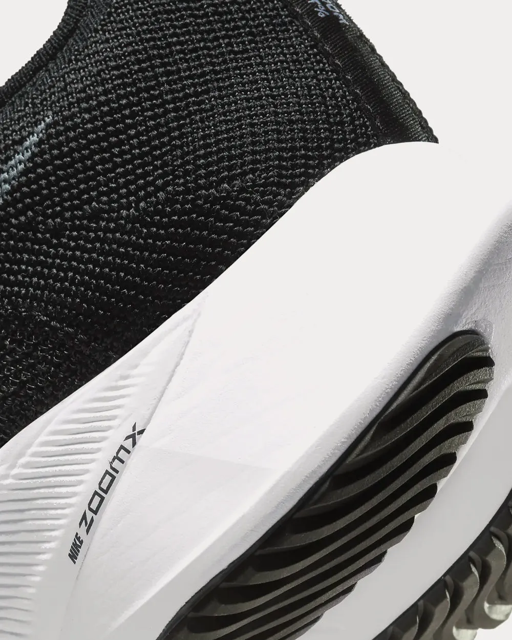 Air Zoom Tempo NEXT% Black / Anthracite / Pure Platinum / White Running Shoes