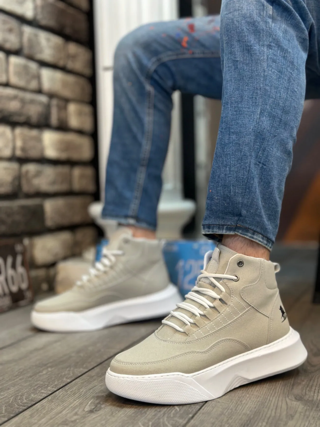BA0318 Lace-up Men's High Sole Gray Sole Sports Boots