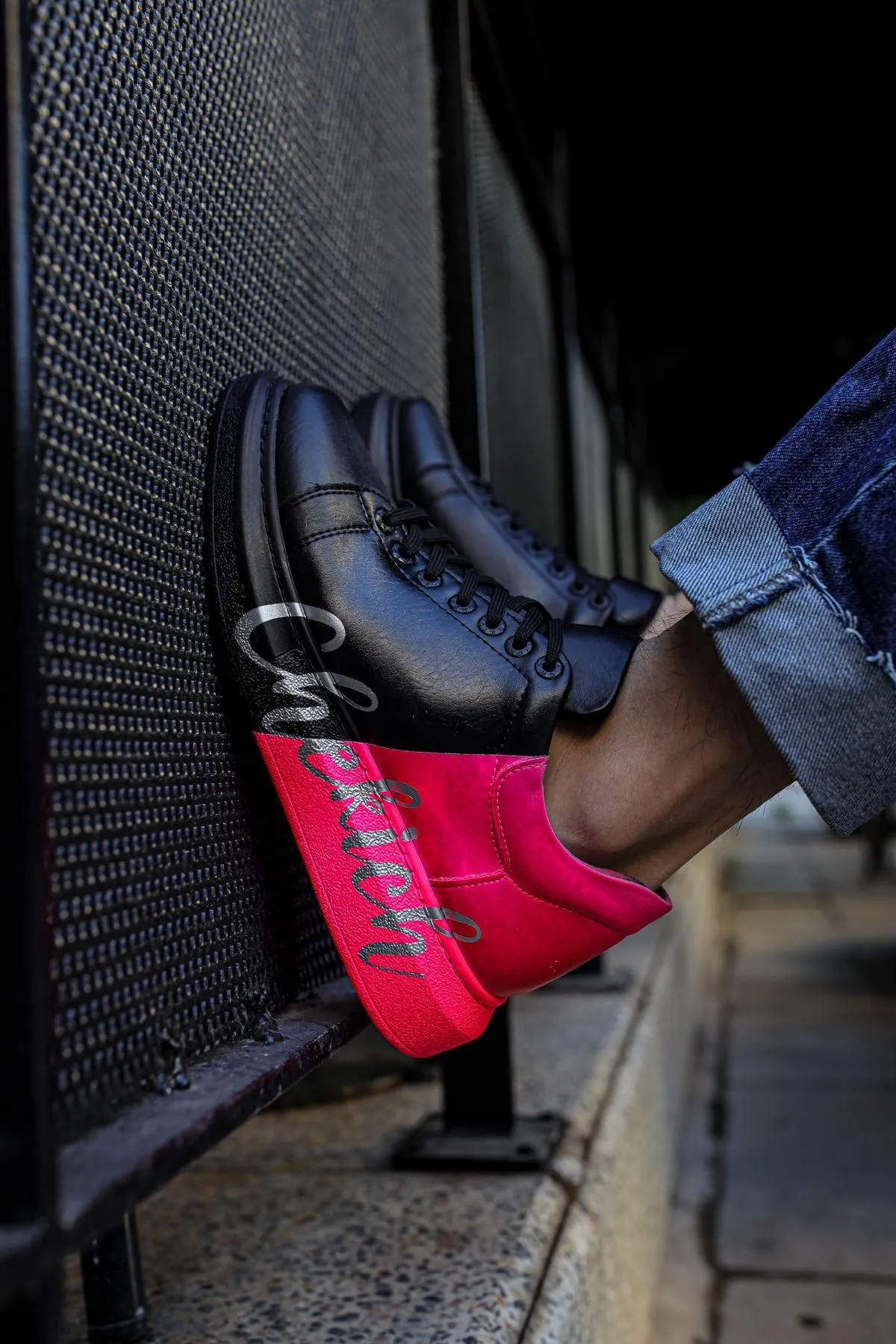 CH254 Men's Unisex Black-Pink Casual Sneaker Sports Shoes