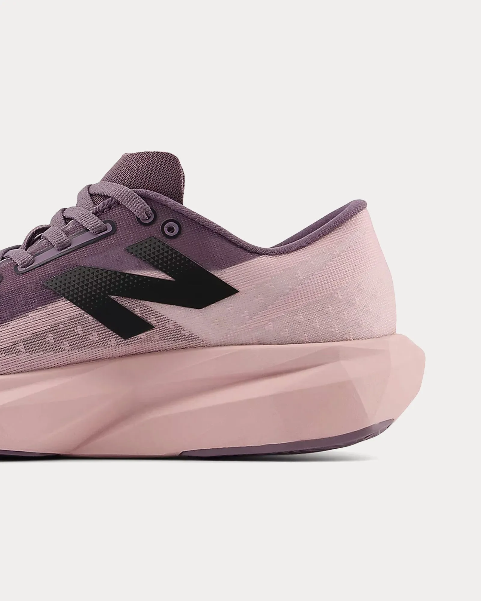 FuelCell Rebel v4 Twilight Haze / Dark Ice Wine / Black Running Shoes