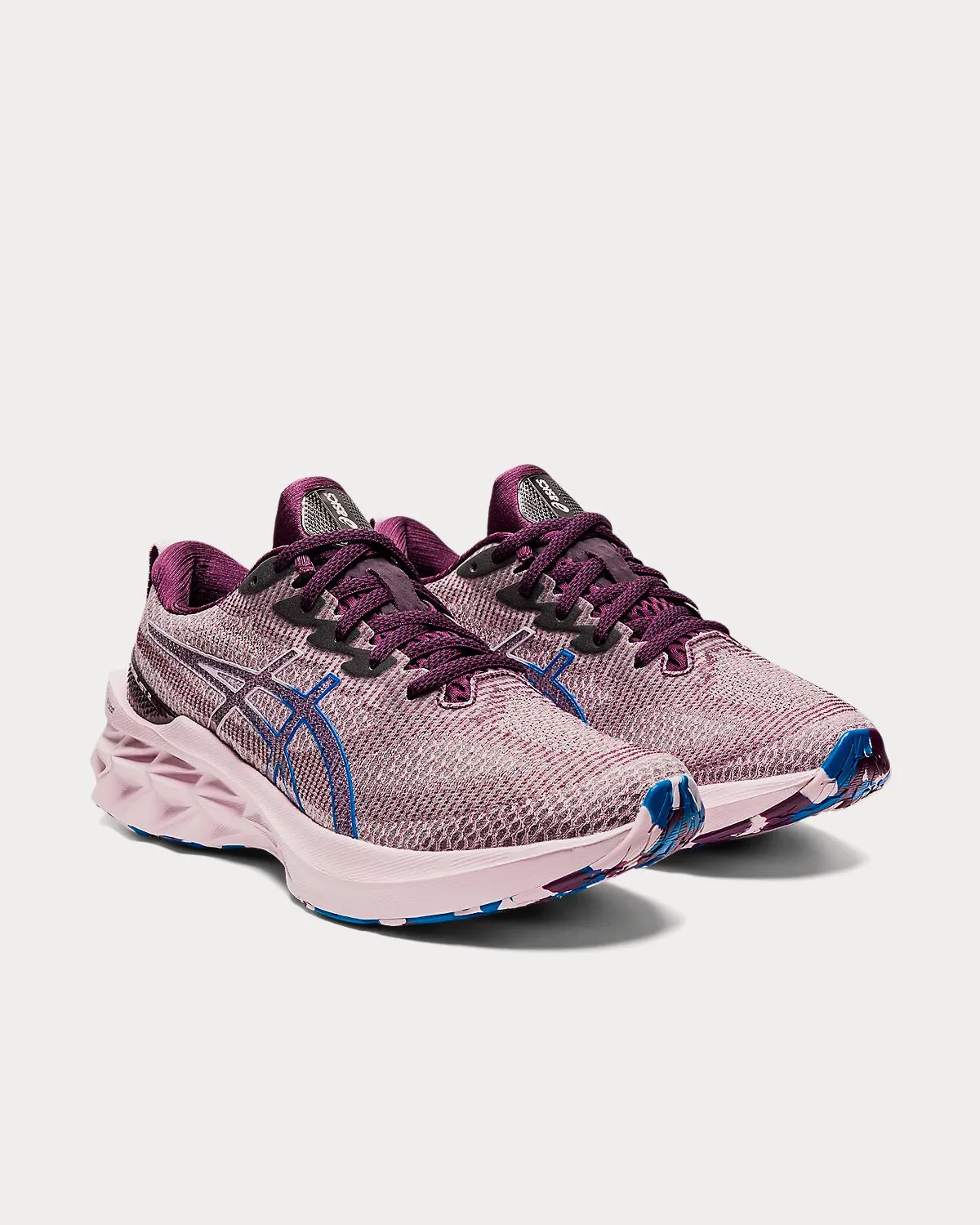 NOVABLAST 2 LE Deep Plum / Barely Rose Running Shoes